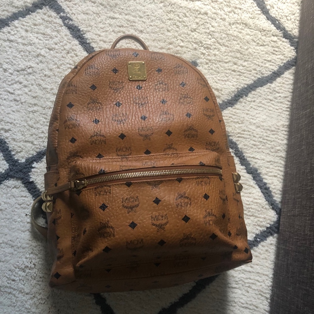MCM backpack - Picture 3 of 7